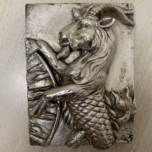 Sid Dickens Capricorn tile . Size 6x8. Excellent condition. Never displayed